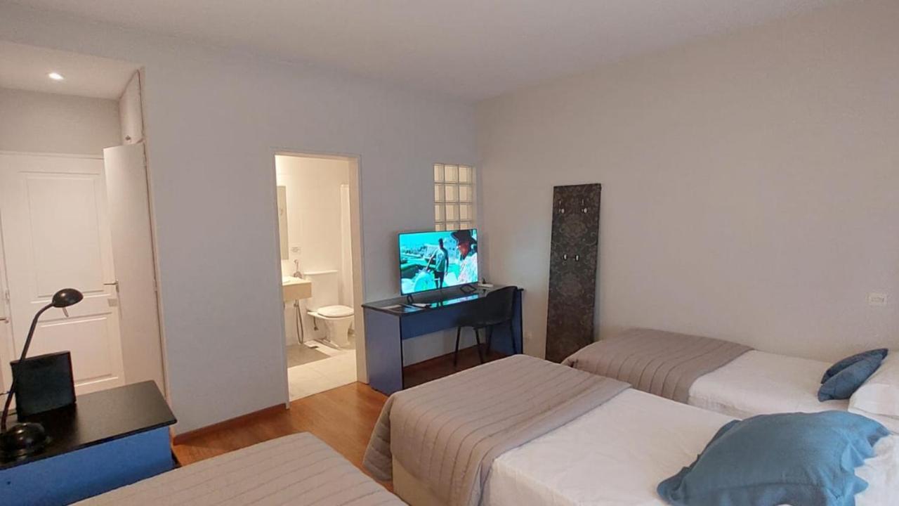 Hotel Rawson 3840 La Lucila エクステリア 写真